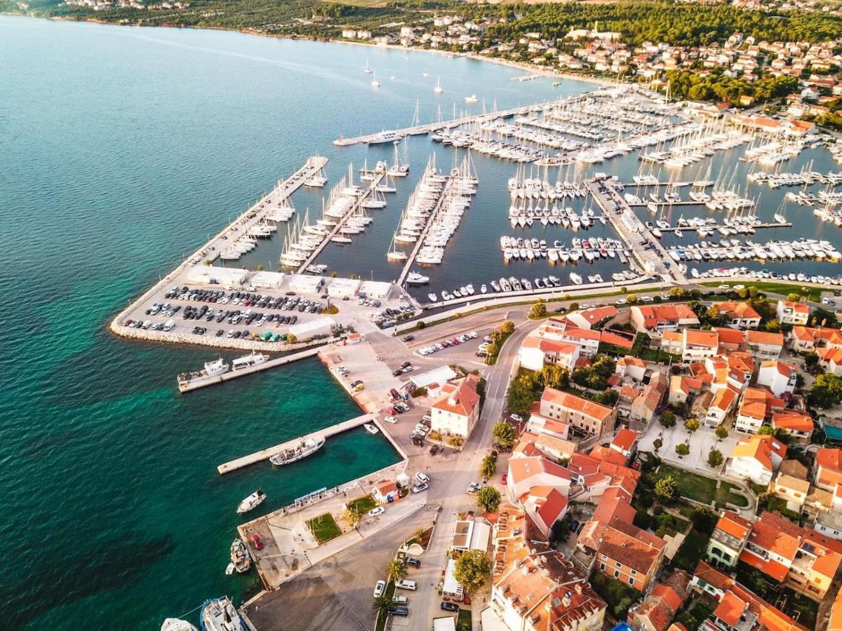 Beach Apartment - 50M From The Beach With Free Parking Biograd Na Moru Extérieur photo