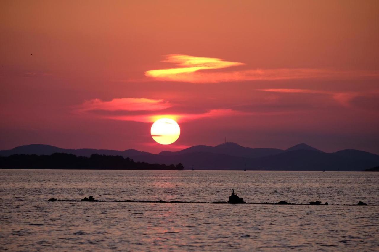 Beach Apartment - 50M From The Beach With Free Parking Biograd Na Moru Extérieur photo
