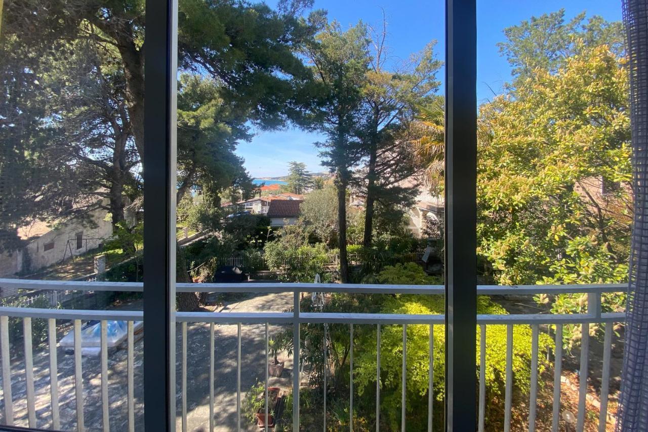 Beach Apartment - 50M From The Beach With Free Parking Biograd Na Moru Extérieur photo